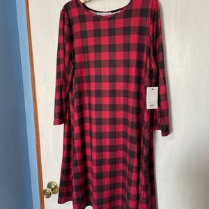 Women’s Black & Red Buffalo Plaid Nightgown / Sleep Dress, Size Large, NWT